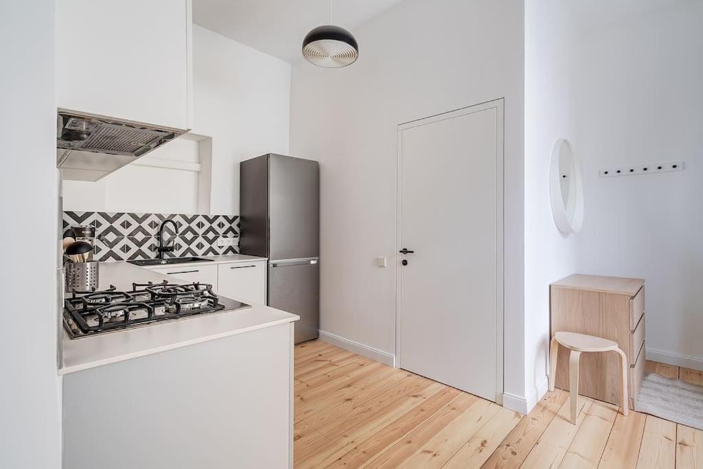 Spacious 2-Bedroom Flat In Old Town By Urban Rent Vilnius Ngoại thất bức ảnh